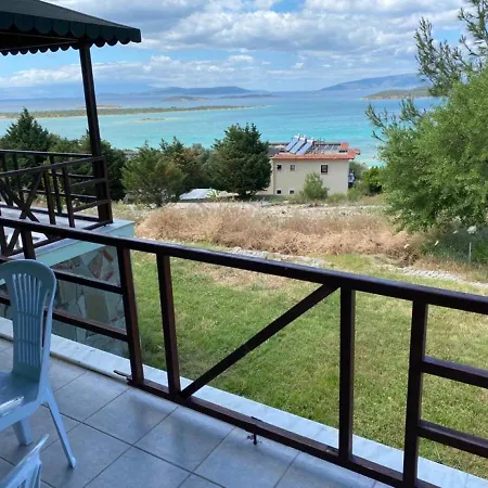 Superb Flat With Shared Pool In Cesme Appartement Ildiri